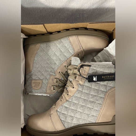 Sorel Women's Evie II Lace-Up Wedge Booties (NWB) - Picture 13 of 14